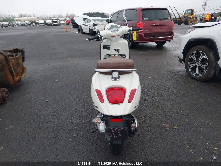 2022 Vespa Primavera/Sprint 50 VIN: ZAPCA06BXN5105477 Lot: 12453418