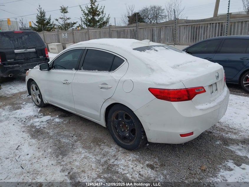 19VDE1F5XEE400277 2014 ACURA ILX photo no. 3