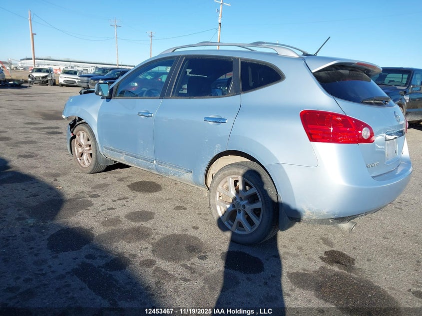 JN8AS5MV9DW120565 2013 NISSAN ROGUE photo no. 3