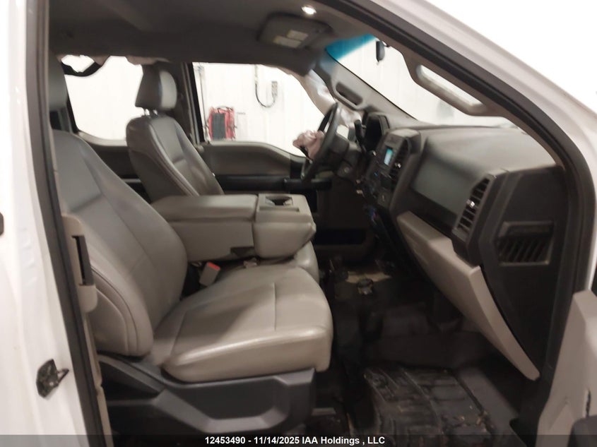 1FTFX1EF6HKC50416 2017 FORD F-150 photo no. 5