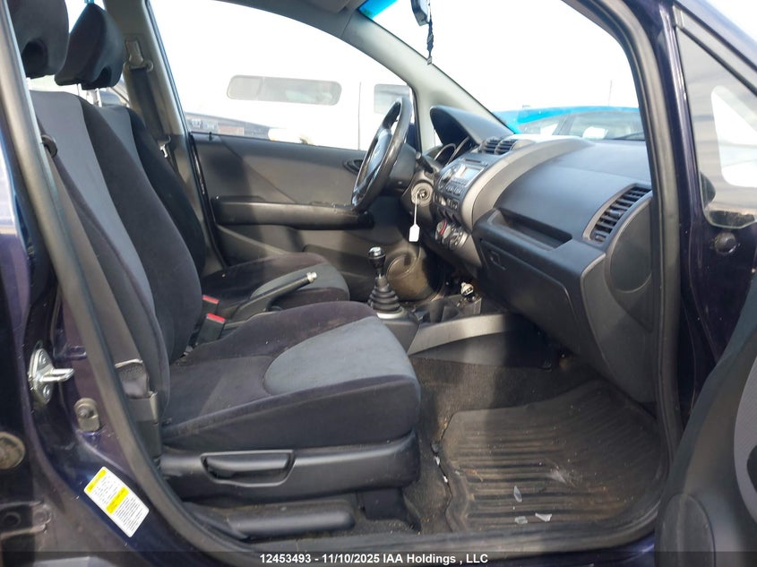 JHMGD37618S806605 2008 HONDA FIT photo no. 5