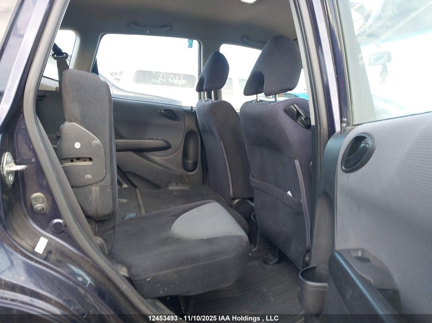 JHMGD37618S806605 2008 HONDA FIT photo no. 8