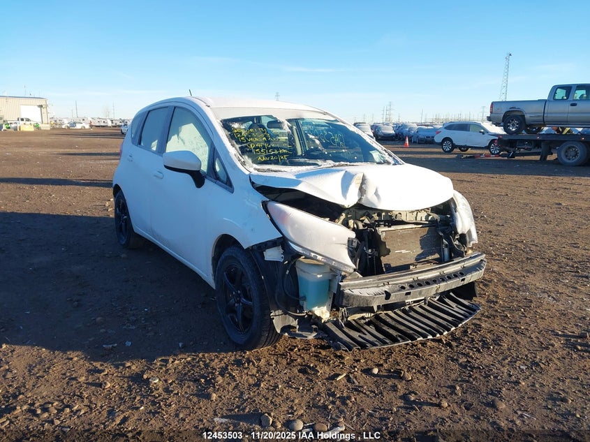 3N1CE2CP8FL419621 2015 NISSAN VERSA photo no. 4