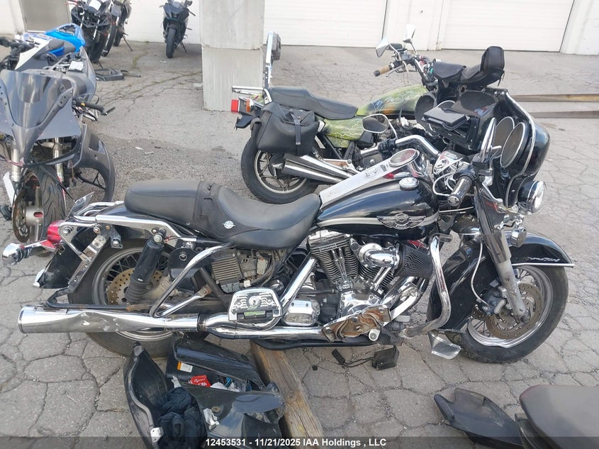 5HD1FRW1X3Y708275 2003 HARLEY-DAVIDSON ROAD KING photo no. 11