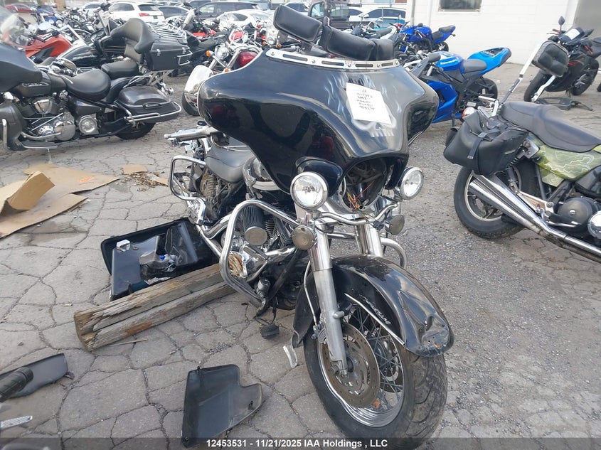 5HD1FRW1X3Y708275 2003 Harley-Davidson Flhrci auction photo 1