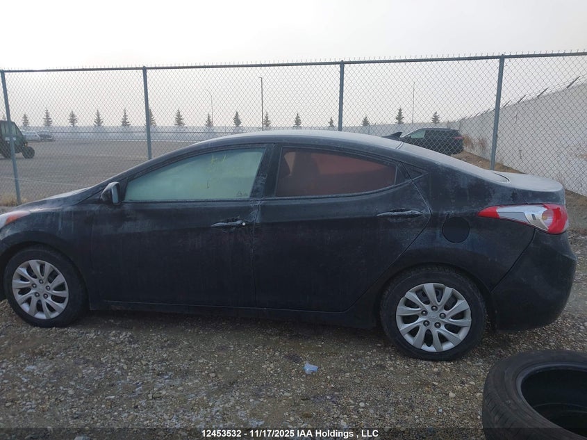 2013 Hyundai Elantra Gl VIN: 5NPDH4AE5DH355203 Lot: 12453532