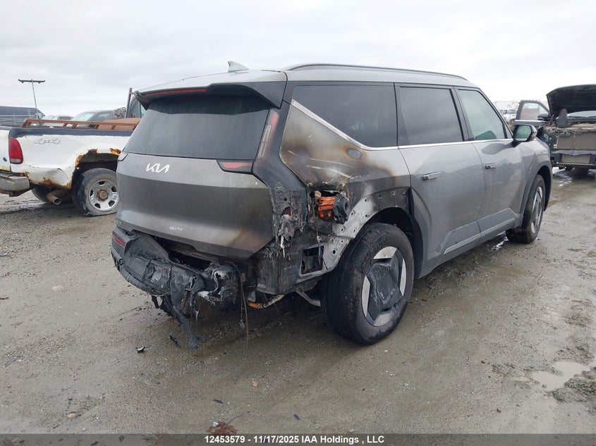KNDAFFS5XT6069603 2026 KIA EV9 photo no. 4