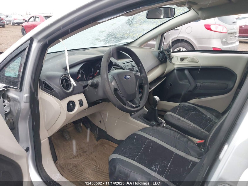 3FADP4AJ1DM206366 2013 FORD FIESTA photo no. 5