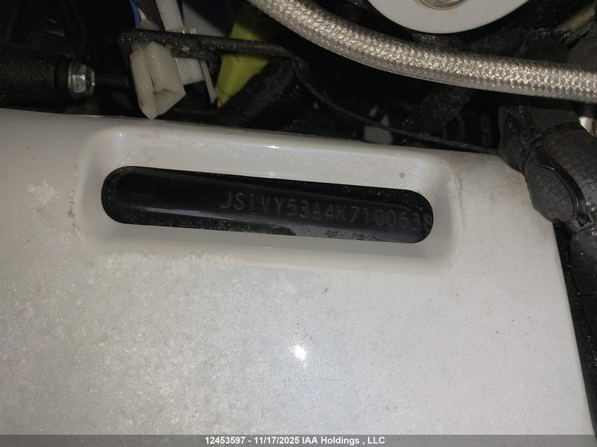 JS1VY53A4K7100638 2019 SUZUKI VZ photo no. 10