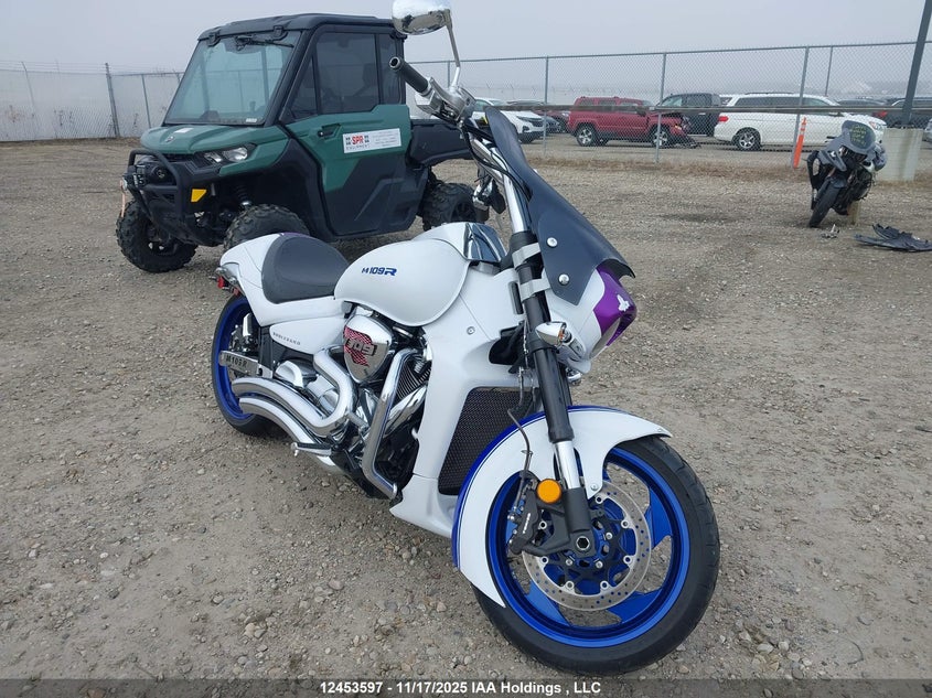 JS1VY53A4K7100638 2019 Suzuki Vzr1800 auction photo 1