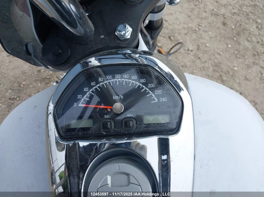 JS1VY53A4K7100638 2019 SUZUKI VZ photo no. 7