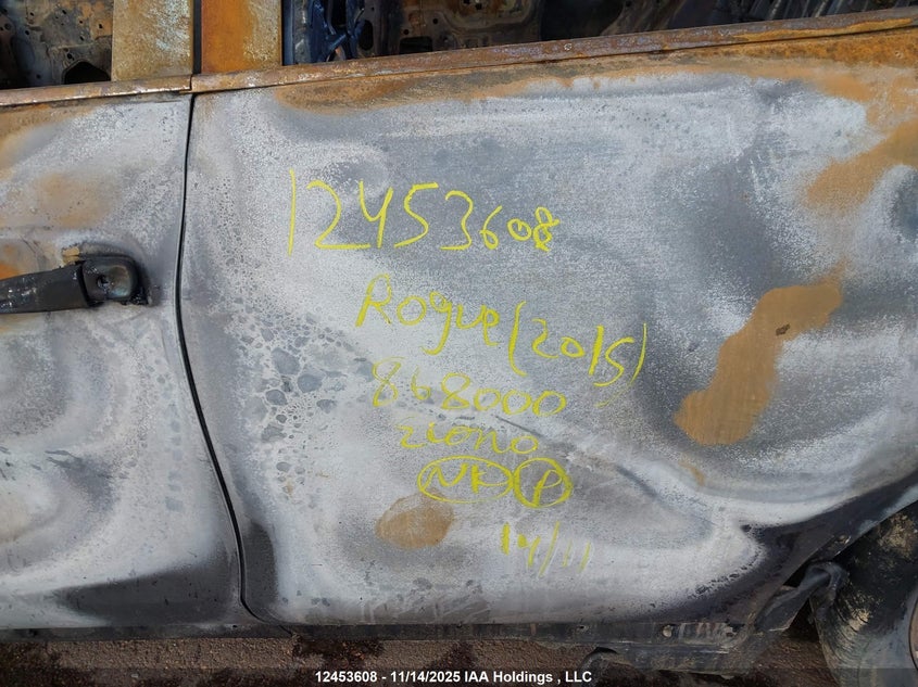 5N1AT2MV9FC868000 2015 NISSAN ROGUE photo no. 9