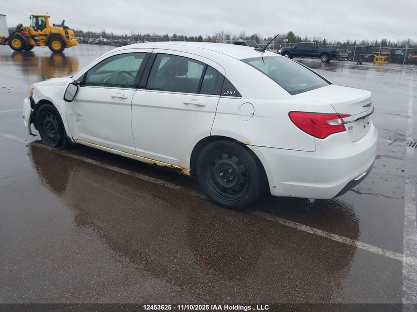 1C3CCBAB8DN651146 2013 CHRYSLER 200 photo no. 3
