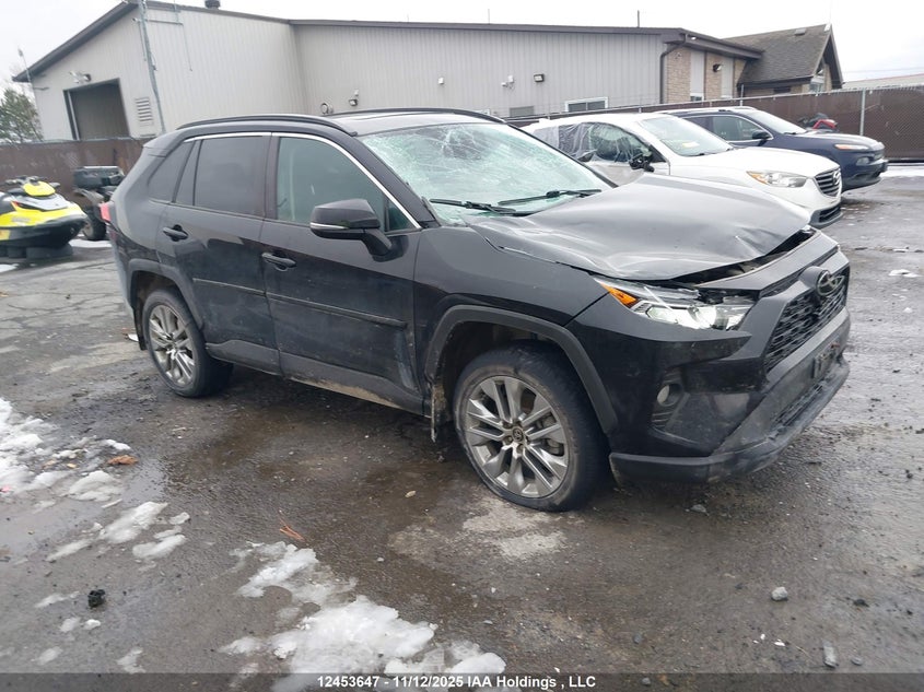 2T3R1RFV4MC154144 2021 Toyota Rav4 Xle auction photo 1