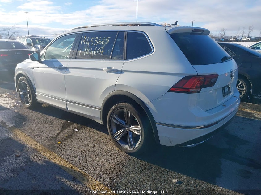 3VV4B7AX9JM124607 2018 VOLKSWAGEN TIGUAN photo no. 3