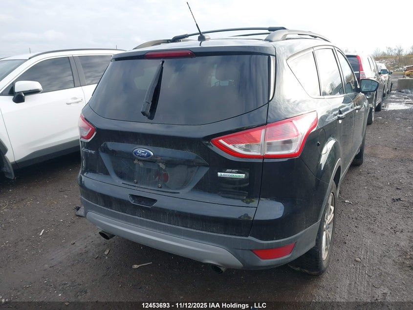 1FMCU0GX4DUP27819 2013 FORD ESCAPE photo no. 4