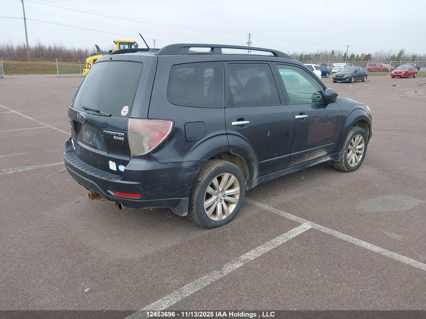 JF2SHADCXCH446255 2012 SUBARU FORESTER photo no. 4