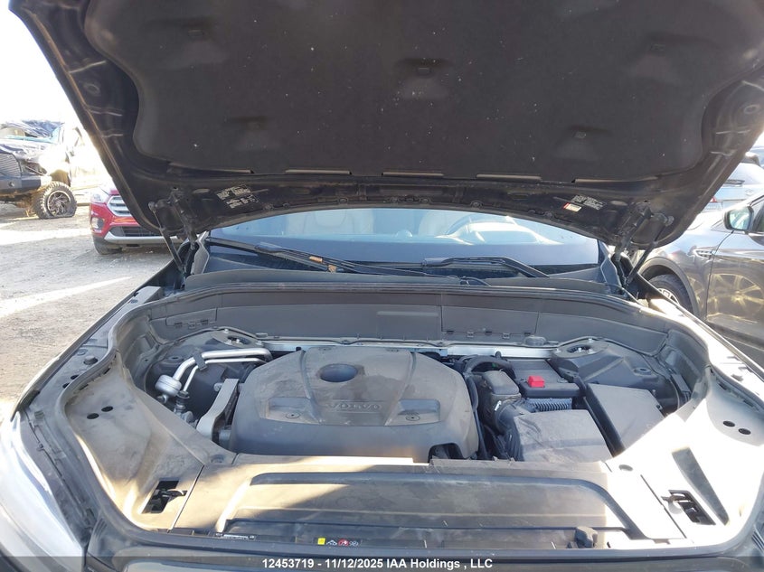 2016 Volvo Xc90 T6 First Edition VIN: YV4A22PN2G1001776 Lot: 12453719