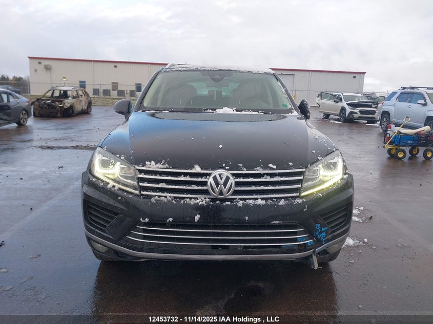 WVGEP9BP6FD001330 2015 VOLKSWAGEN TOUAREG photo no. 12