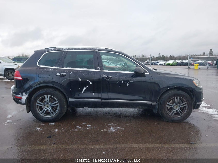 WVGEP9BP6FD001330 2015 VOLKSWAGEN TOUAREG photo no. 13