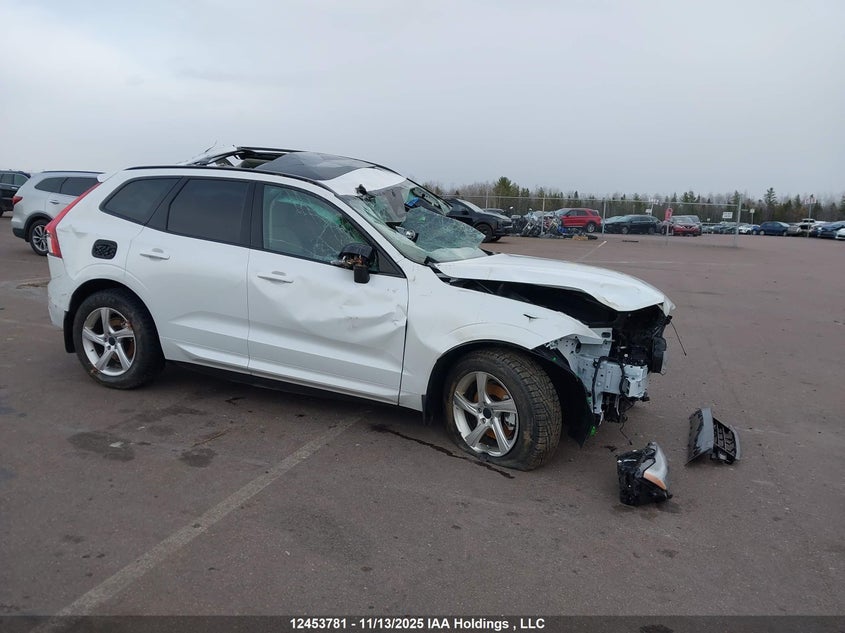 YV4M12RM7T1329869 2026 VOLVO XC60 photo no. 2