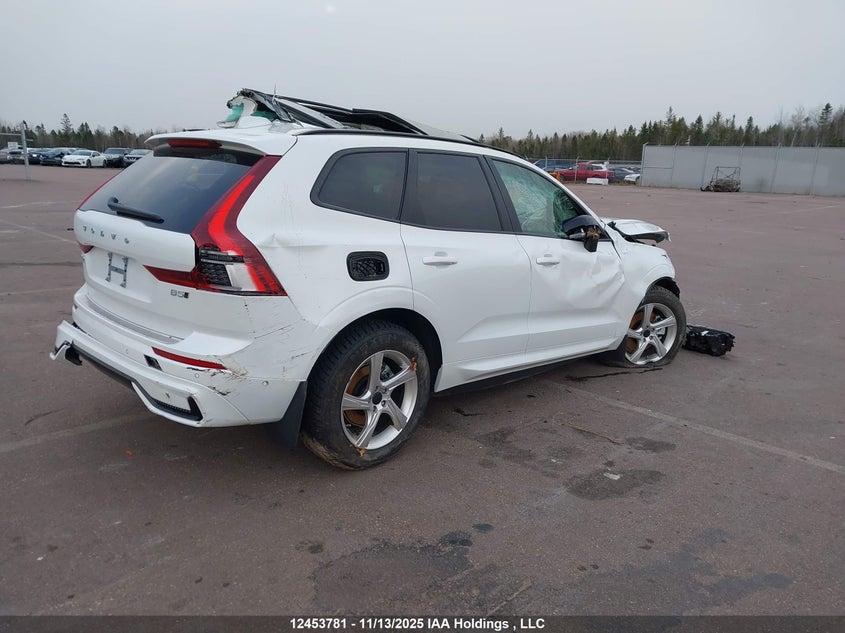 YV4M12RM7T1329869 2026 VOLVO XC60 photo no. 4