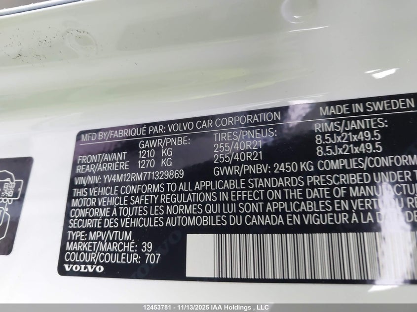 2026 Volvo Xc60 B5 Ultra Dark Theme VIN: YV4M12RM7T1329869 Lot: 12453781