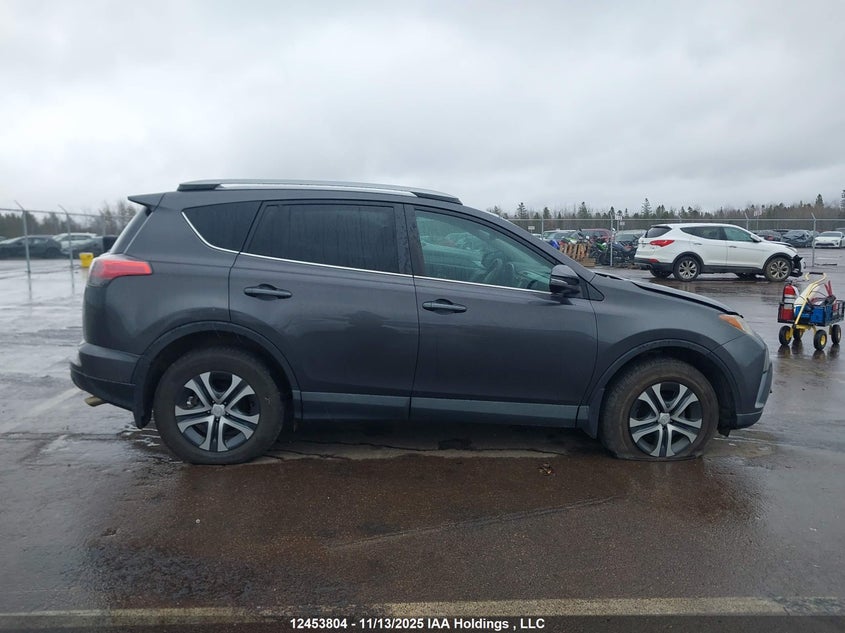 2017 Toyota Rav4 Le VIN: 2T3BFREV5HW655066 Lot: 12453804