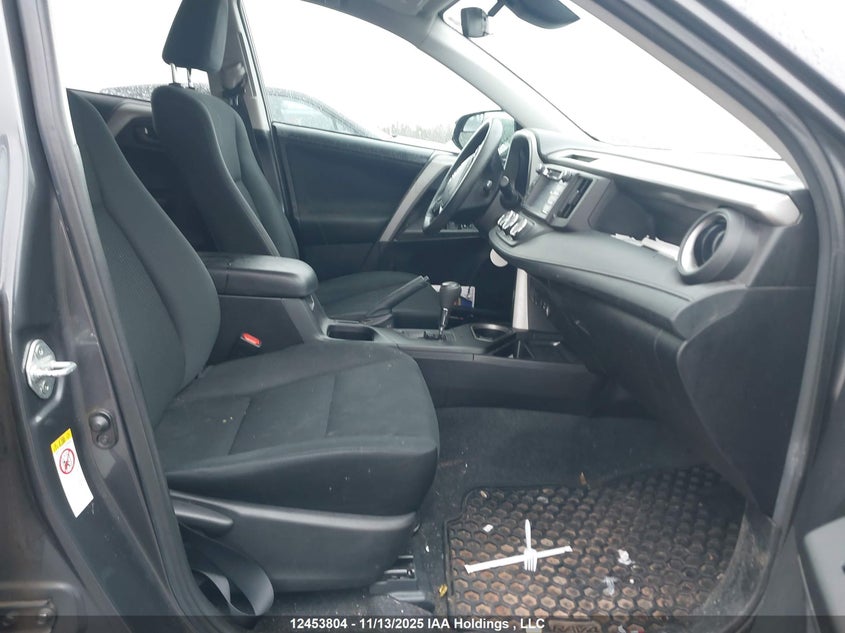 2T3BFREV5HW655066 2017 TOYOTA RAV 4 photo no. 5