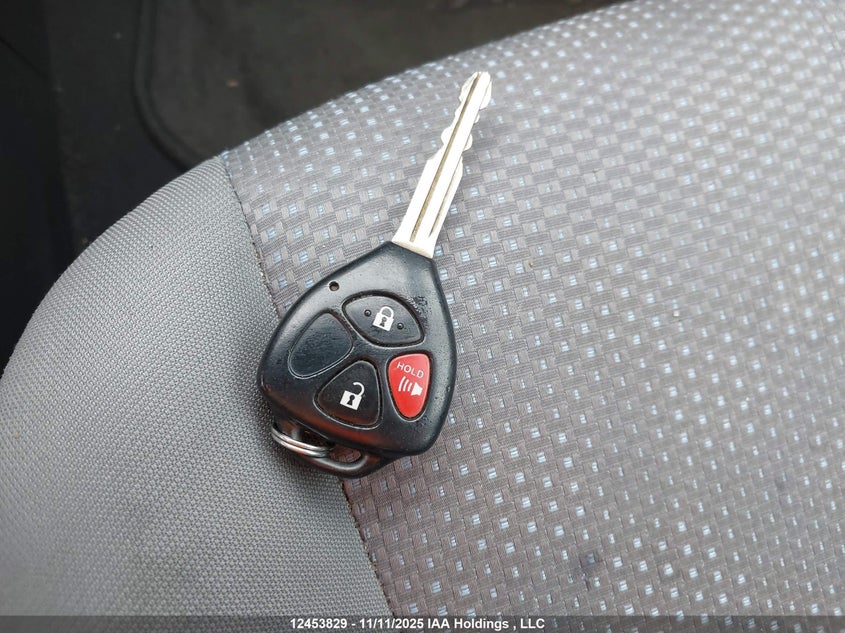 2009 Toyota Corolla Matrix S VIN: 2T1KE40E39C004463 Lot: 12453829