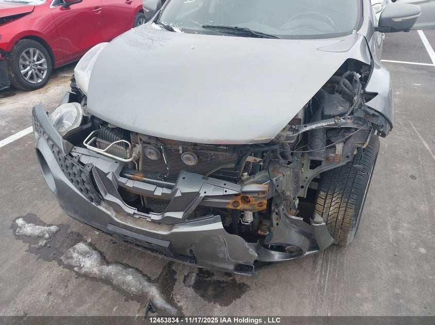 2015 Nissan Juke VIN: JN8AF5MV9FT558981 Lot: 12453834