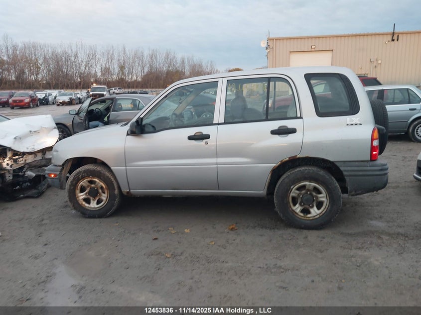 2CNBJ23C726942978 2002 CHEVROLET TRACKER photo no. 15