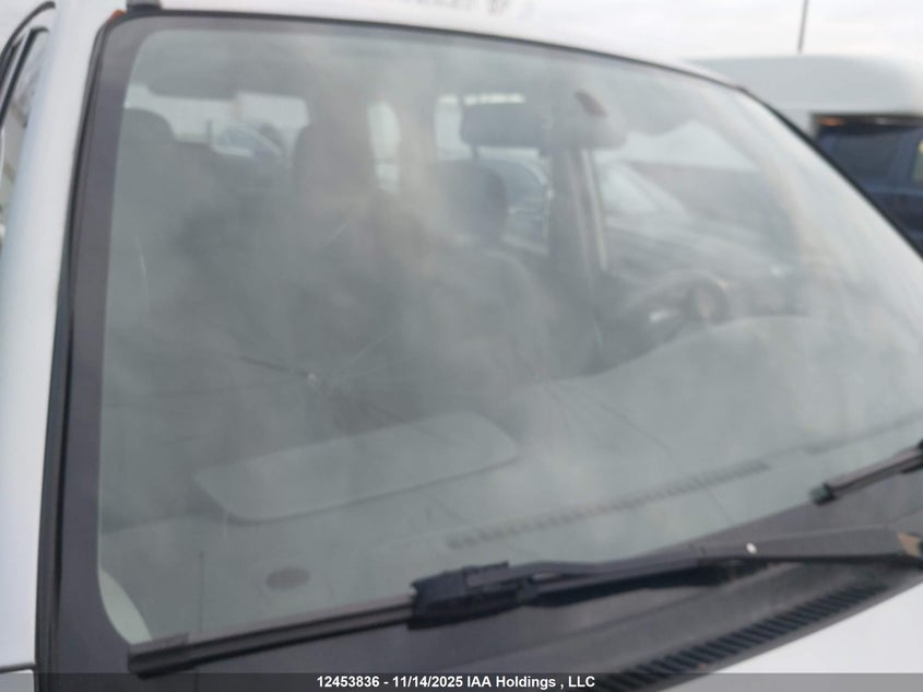 2CNBJ23C726942978 2002 CHEVROLET TRACKER photo no. 18