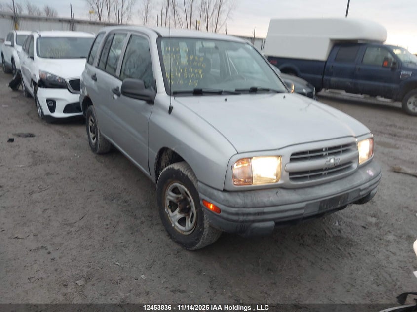 2CNBJ23C726942978 2002 Chevrolet Tracker auction photo 1