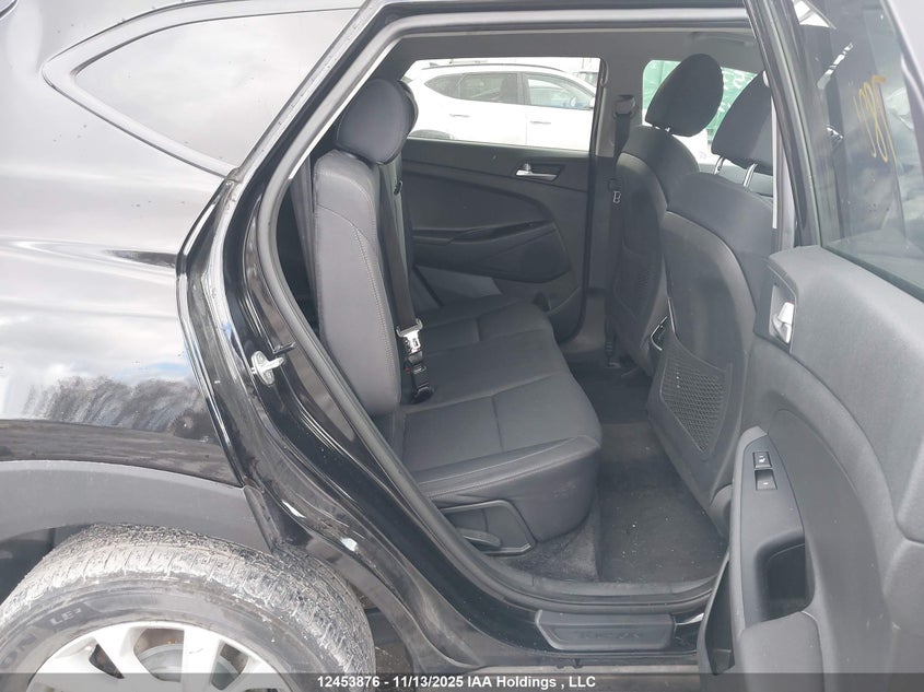 KM8J3CA49MU333595 2021 HYUNDAI TUCSON photo no. 8