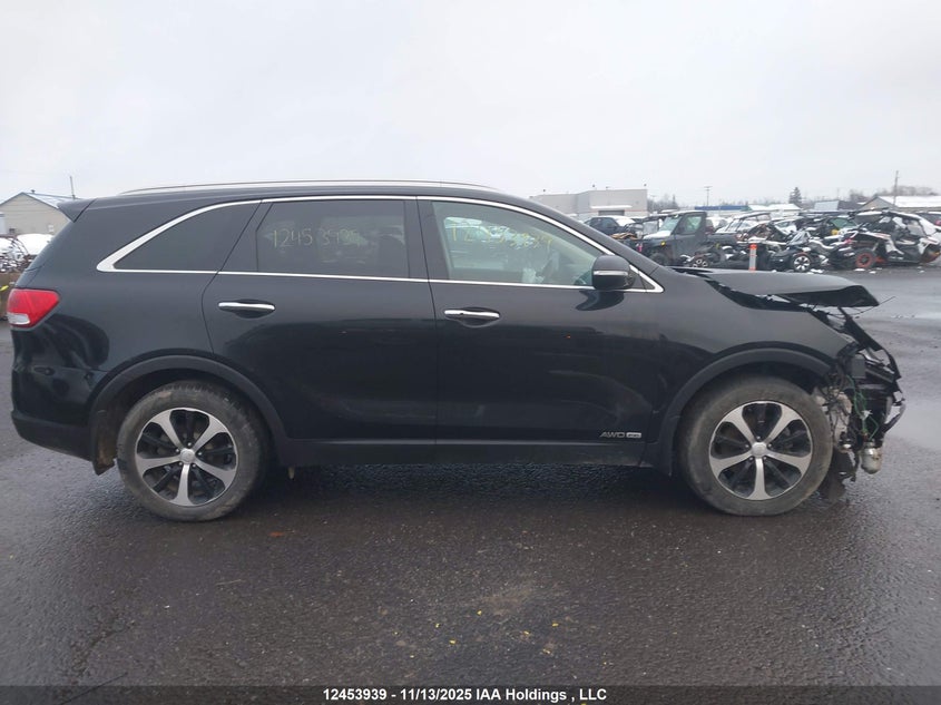 5XYPHDA53HG306253 2017 KIA SORENTO photo no. 13