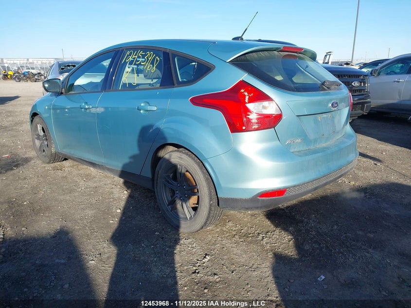 1FAHP3K20CL358982 2012 FORD FOCUS photo no. 3