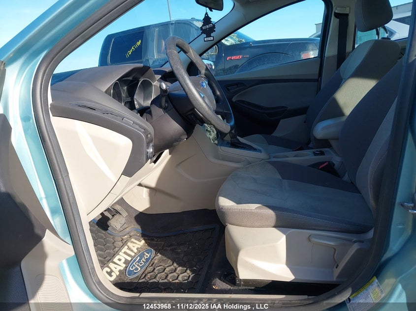 1FAHP3K20CL358982 2012 FORD FOCUS photo no. 5