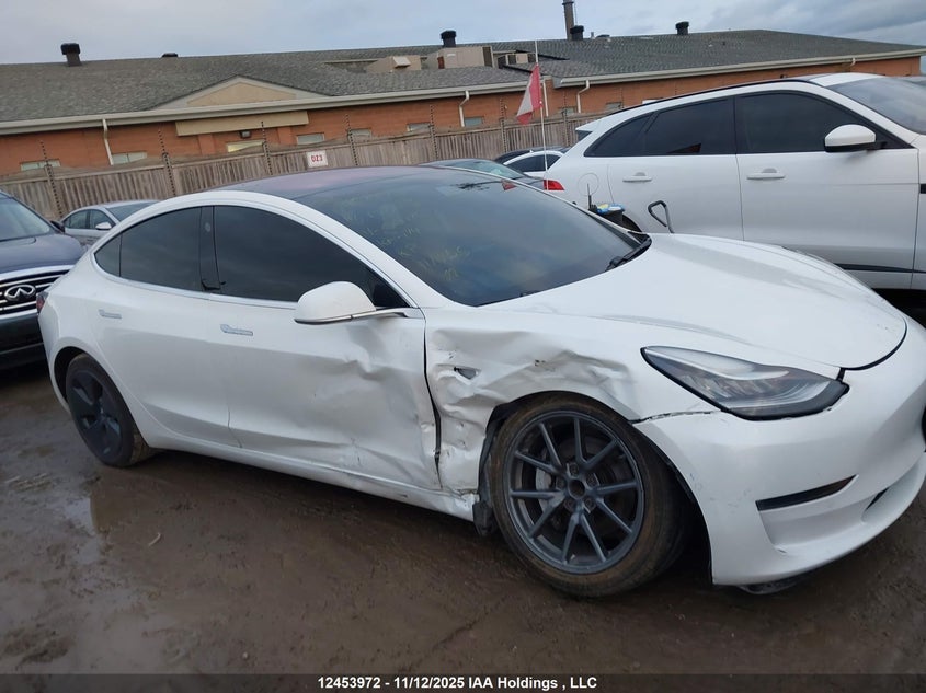 5YJ3E1EA2JF029475 2018 TESLA MODEL 3 photo no. 13