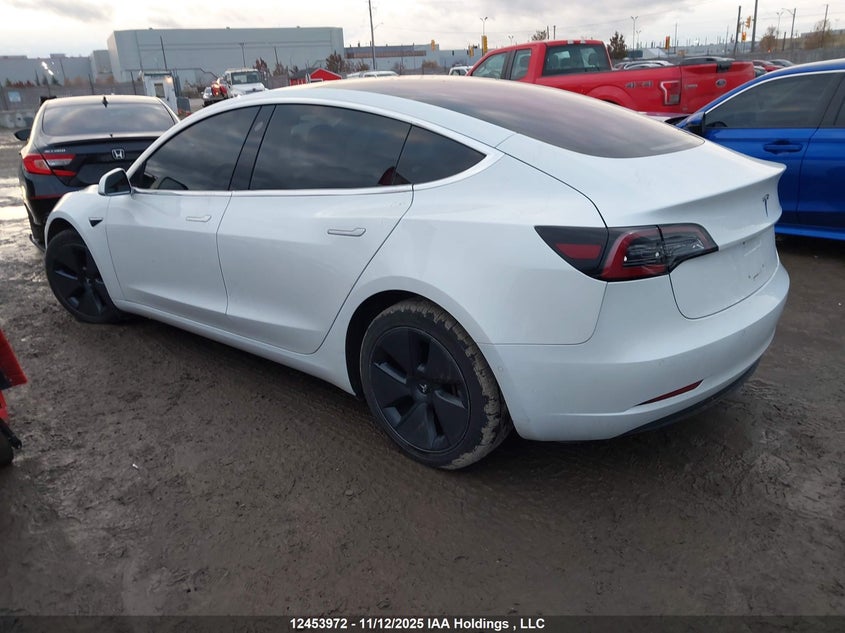 5YJ3E1EA2JF029475 2018 TESLA MODEL 3 photo no. 3