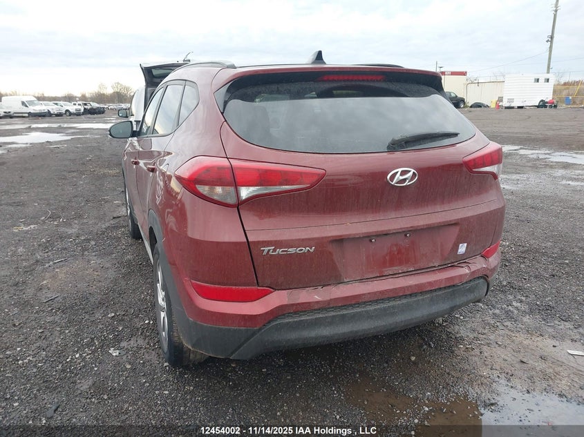 KM8J33A41JU796794 2018 HYUNDAI TUCSON photo no. 3