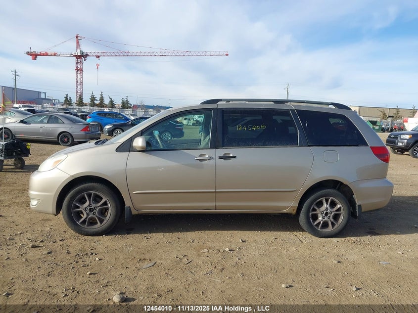 5TDBA23CX4S013168 2004 TOYOTA SIENNA photo no. 14