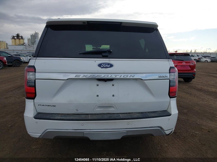 1FMJK1MT2MEA10137 2021 FORD EXPEDITION photo no. 17