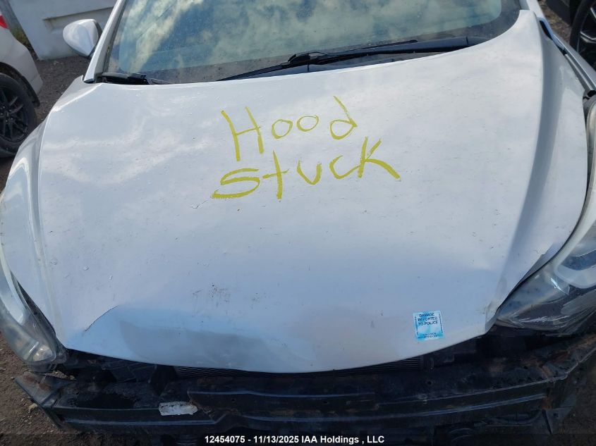 2014 Hyundai Elantra Se/Sport/Limited VIN: 5NPDH4AE2EH523655 Lot: 12454075