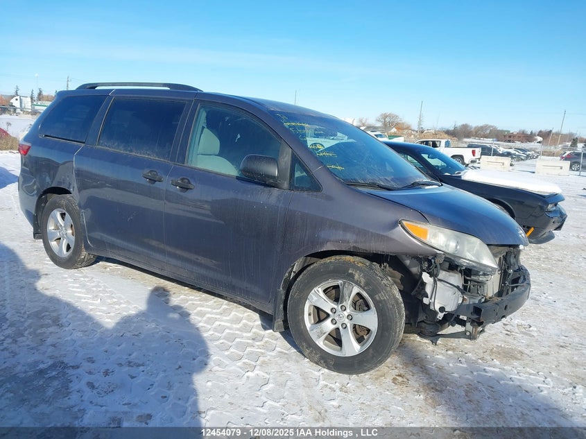 5TDZK3DC6FS625547 2015 TOYOTA SIENNA photo no. 22