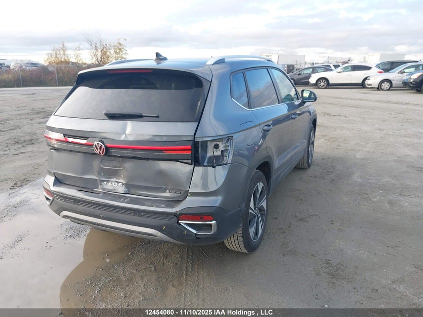3VVUC7B21SM058085 2025 VOLKSWAGEN TAOS photo no. 4
