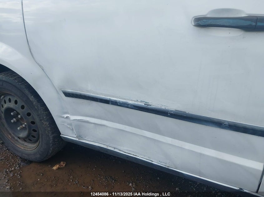 2017 Dodge Grand Caravan Se VIN: 2C4RDGBGXHR877191 Lot: 12454086