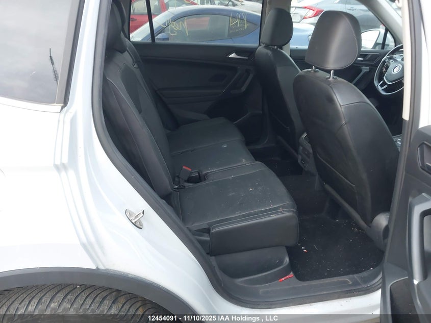 2018 Volkswagen Tiguan Tsi VIN: 3VV2B7AXXJM172737 Lot: 12454091