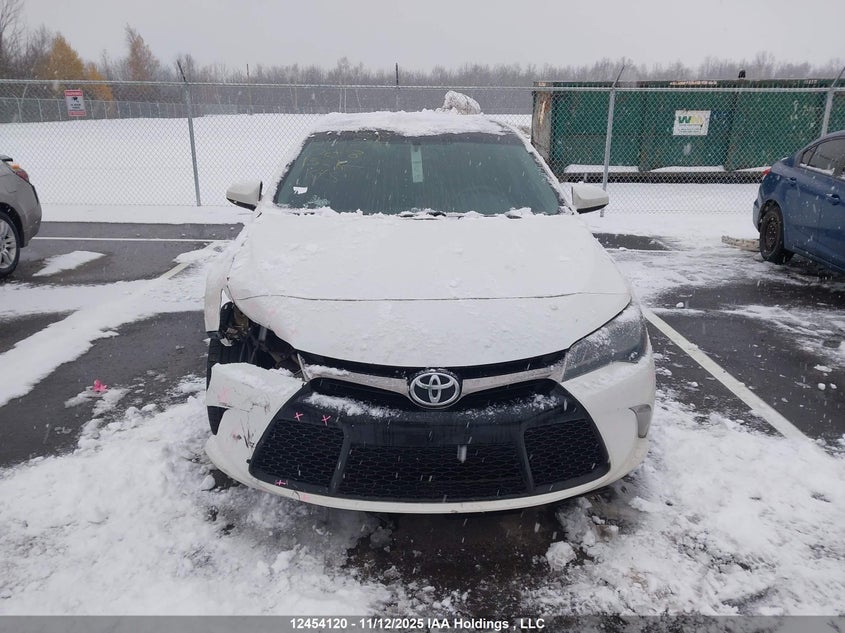 4T1BK1FK2FU562268 2015 TOYOTA CAMRY photo no. 13