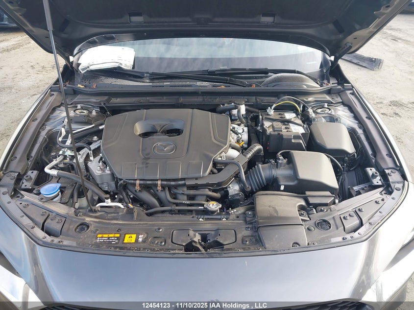 JM1BPACM2S1793534 2025 MAZDA 3 photo no. 10